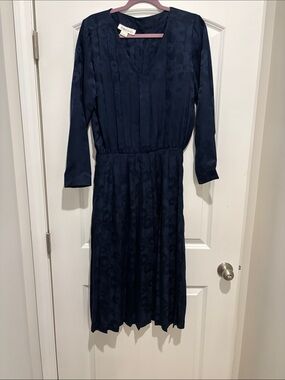 100% Silk Dark Navy Long Sleeve V-Neck Midi Dress
